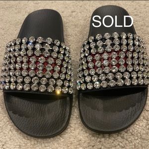 NIB Authentic GUCCI Blue Red Calfskin Leather Web Crystal Embellished Sandals